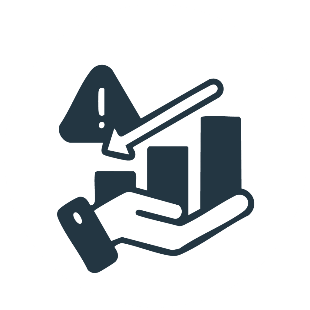 Seguridad Privada- Consultor de inteligencia corporativa analizando reportes confidenciales para apoyar decisiones estratégicas en una empresa.